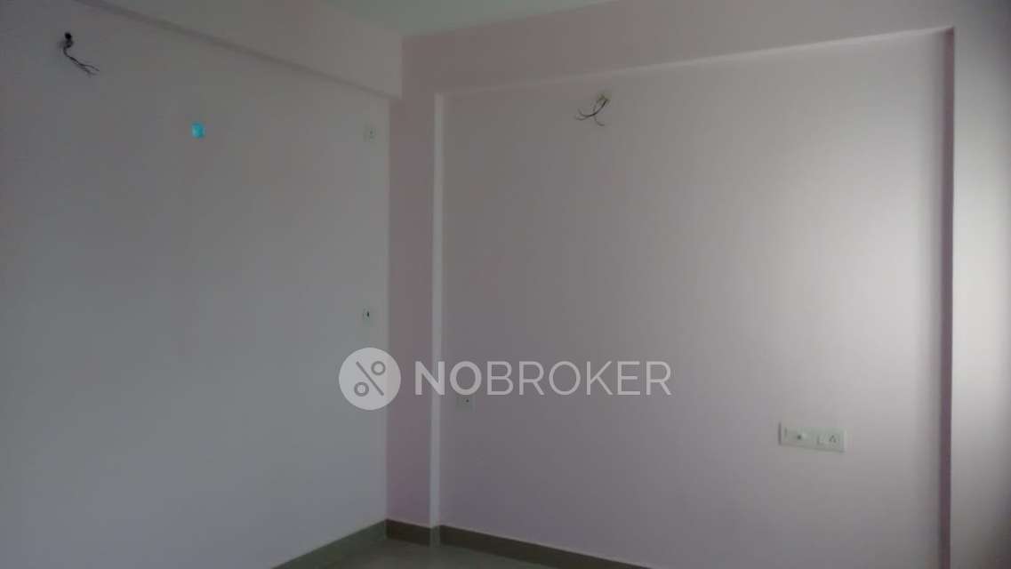 2 BHK Flat In Amarprakash Temple Waves, Kundrathur For Sale  In Kundrathur