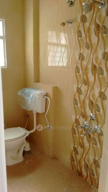 2 BHK Flat In Amarprakash Temple Waves, Kundrathur For Sale  In Kundrathur