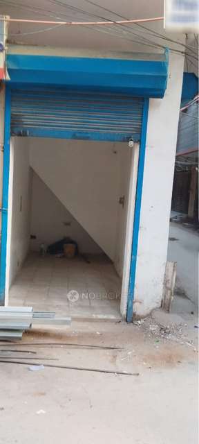 Shop in Mahavir Enclave, Delhi for sale