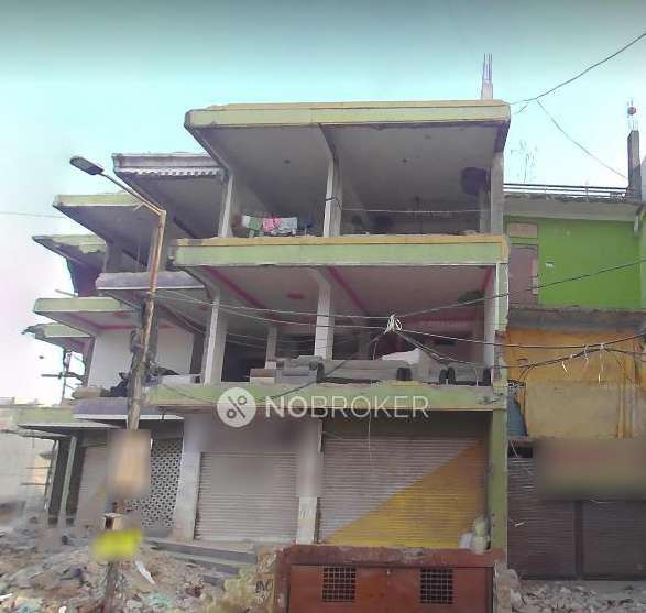 2 BHK Flat In Standalone Building  For Sale  In Bahadurpura