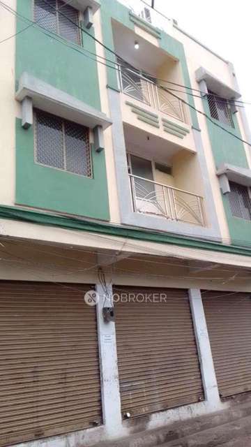 2 BHK Flat In Standalone Building  For Sale  In Bahadurpura