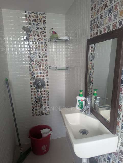 2 BHK Flat In Samachar Apartments, Mayur Vihar For Sale  In Mayur Vihar