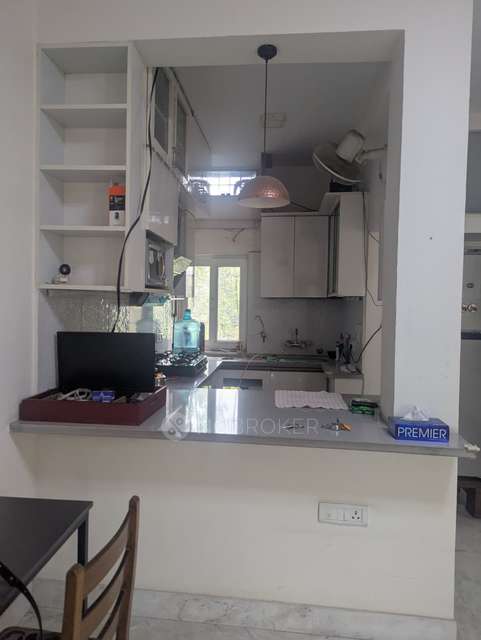 2 BHK Flat In Samachar Apartments, Mayur Vihar For Sale  In Mayur Vihar