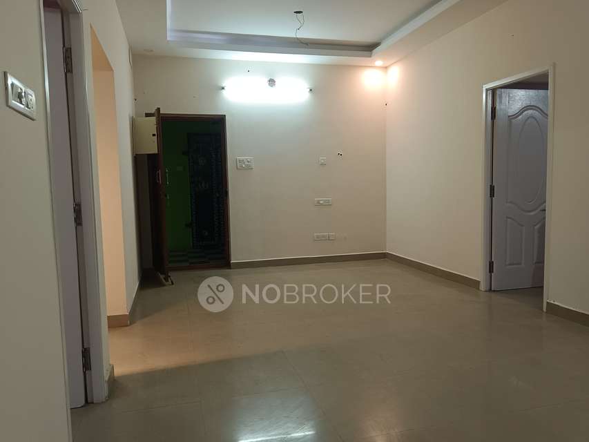 2 BHK Flat In Sri Ram  For Sale  In Rkv Avenue Park