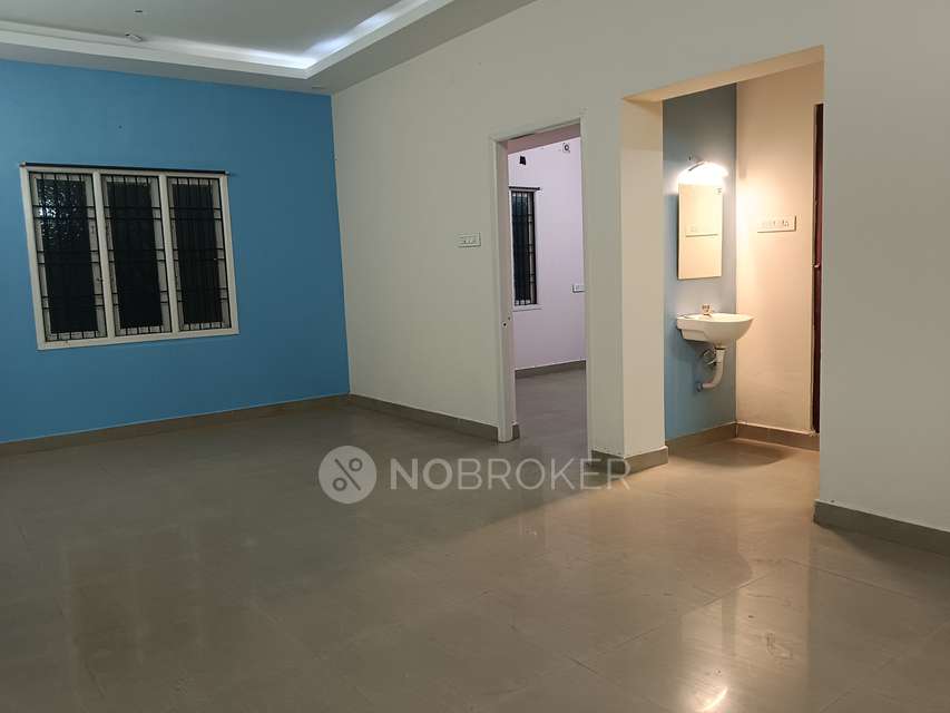 2 BHK Flat In Sri Ram  For Sale  In Rkv Avenue Park