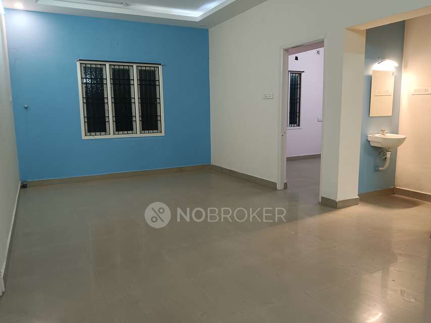 2 BHK Flat In Sri Ram  For Sale  In Rkv Avenue Park