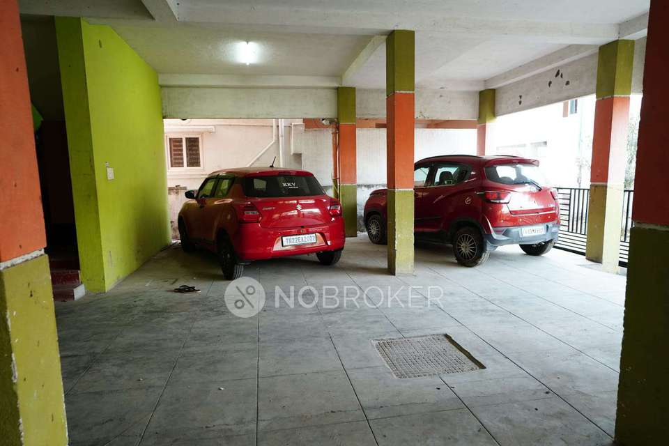 2 BHK Flat In Sri Ram  For Sale  In Rkv Avenue Park