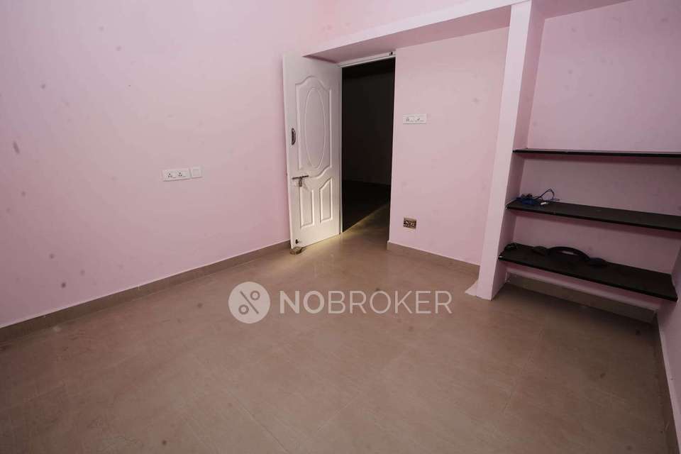 2 BHK Flat In Sri Ram  For Sale  In Rkv Avenue Park