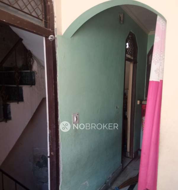 1 BHK Flat In Standalonebuilding For Sale  In Krishna Nagar