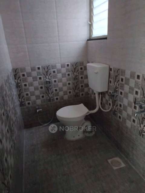 2 BHK Flat In Whistling Winds,  for Rent  In  Kondhwa Budruk