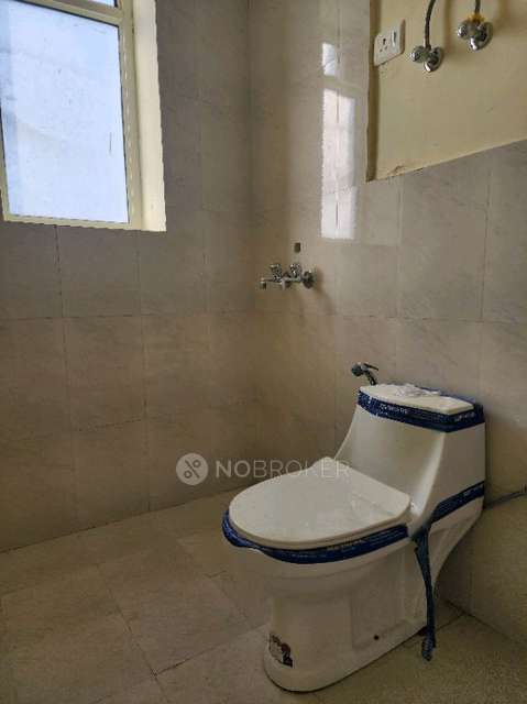 3 BHK Flat In Pyramid Altia For Sale  In Sector 70