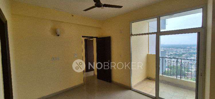 3 BHK Flat In Mahagun Puram For Sale  In Ghaziabad