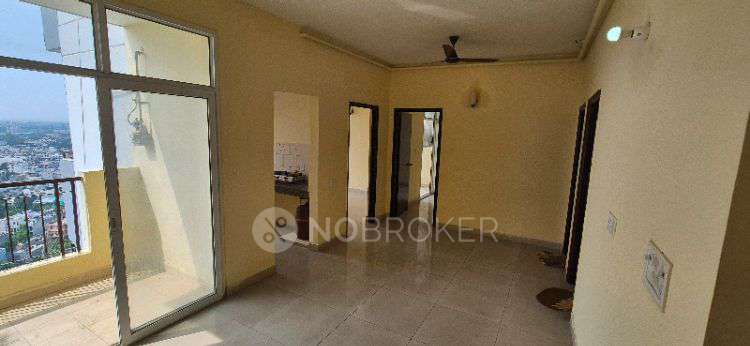 3 BHK Flat In Mahagun Puram For Sale  In Ghaziabad