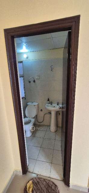 3 BHK Flat In Mahagun Puram For Sale  In Ghaziabad