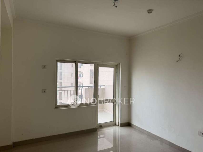 3 BHK Flat In Shanthi Vihar For Sale  In Sector 95