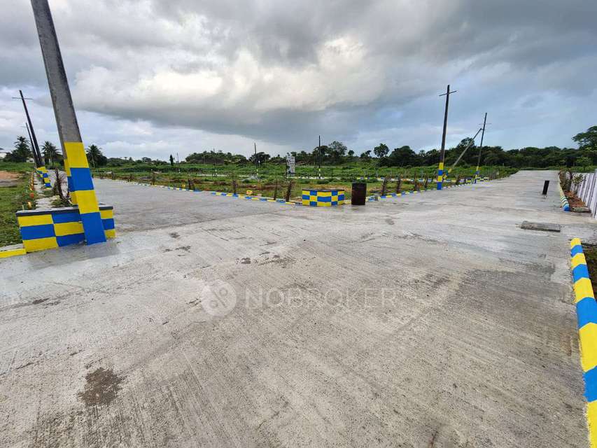 3 BHK Flat In Erayaa Dharithri Residency For Sale  In Tavarekere