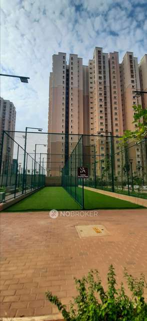 2 BHK Flat In Presrige Finburry Park For Sale  In Gummanahalli