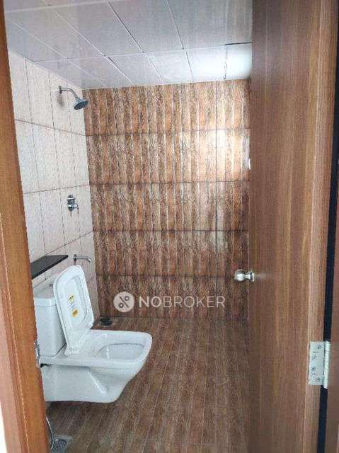 2 BHK Flat In Presrige Finburry Park For Sale  In Gummanahalli