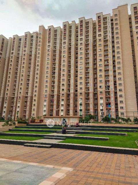 2 BHK Flat In Presrige Finburry Park For Sale  In Gummanahalli
