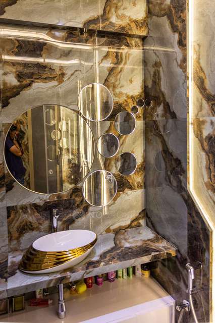 2 BHK Flat In Auris Serenity For Sale  In Malad West