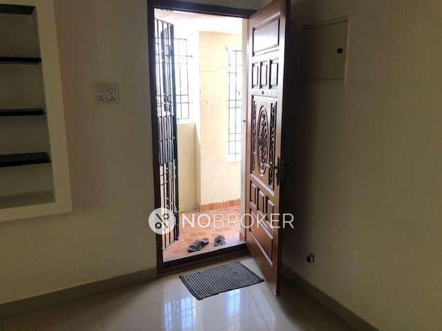 2 BHK Flat In Sree Nanthanar Flats For Sale  In  Medavakkam