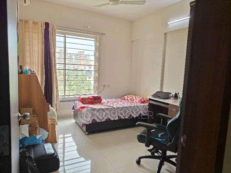 2 BHK Flat In Nandan Euphora For Sale  In  Vishrantwadi, Pune