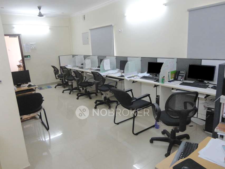 2 BHK Flat In Medavakkam P For Sale  In Medavakkam