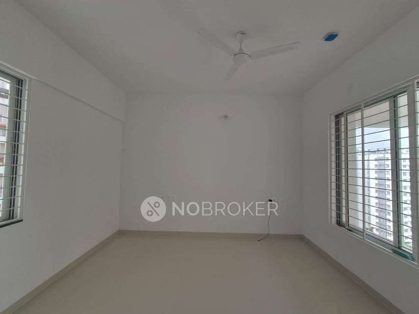 Single Room for Female In 2 BHK  In Pethkar Siyona In  Punawale