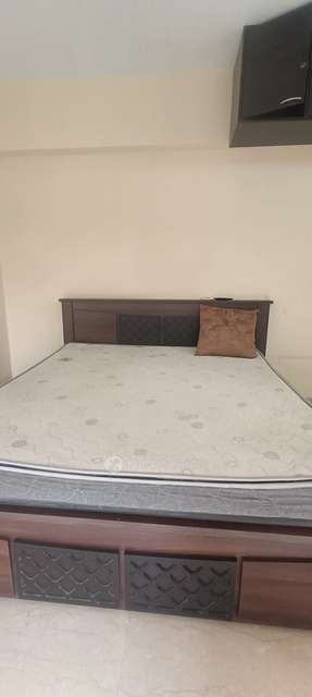 2 BHK Flat In Gardenia Apartment , Terrece Flat For Sale  In Santacruz East