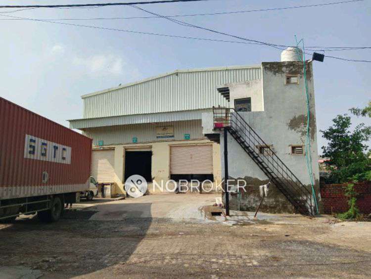 Godown/Warehouse in Dwarka, Delhi for sale
