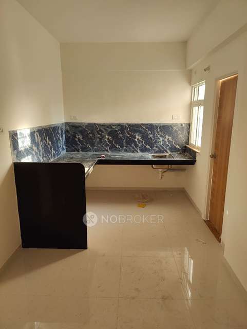 2 BHK Flat In Kumar Piccadlilly For Sale  In Wakad