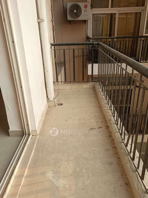 2 BHK Flat In Amrapali Zodiac For Sale  In Sector - 120