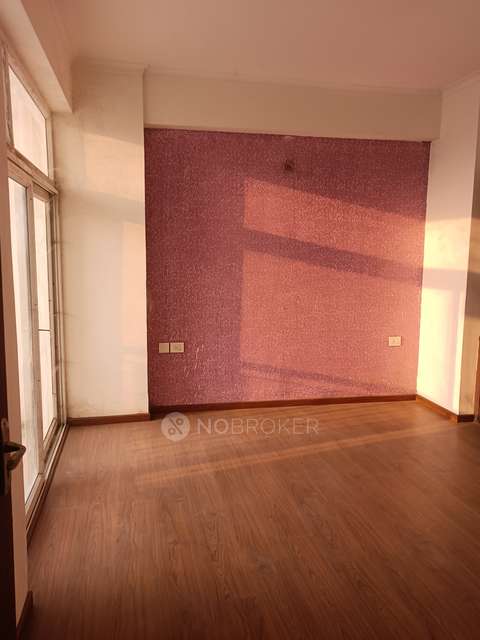 2 BHK Flat In Amrapali Zodiac For Sale  In Sector - 120