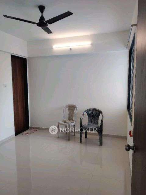 2 BHK Flat In Vardhaman Moonstone For Sale  In Tathwade