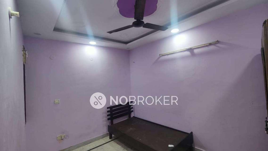 2 BHK Flat For Sale  In Baljit Nagar