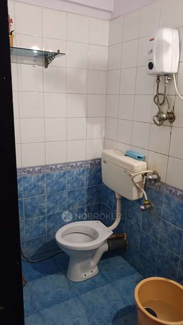 2 BHK Flat In Bhoomi Park For Sale  In Malad West