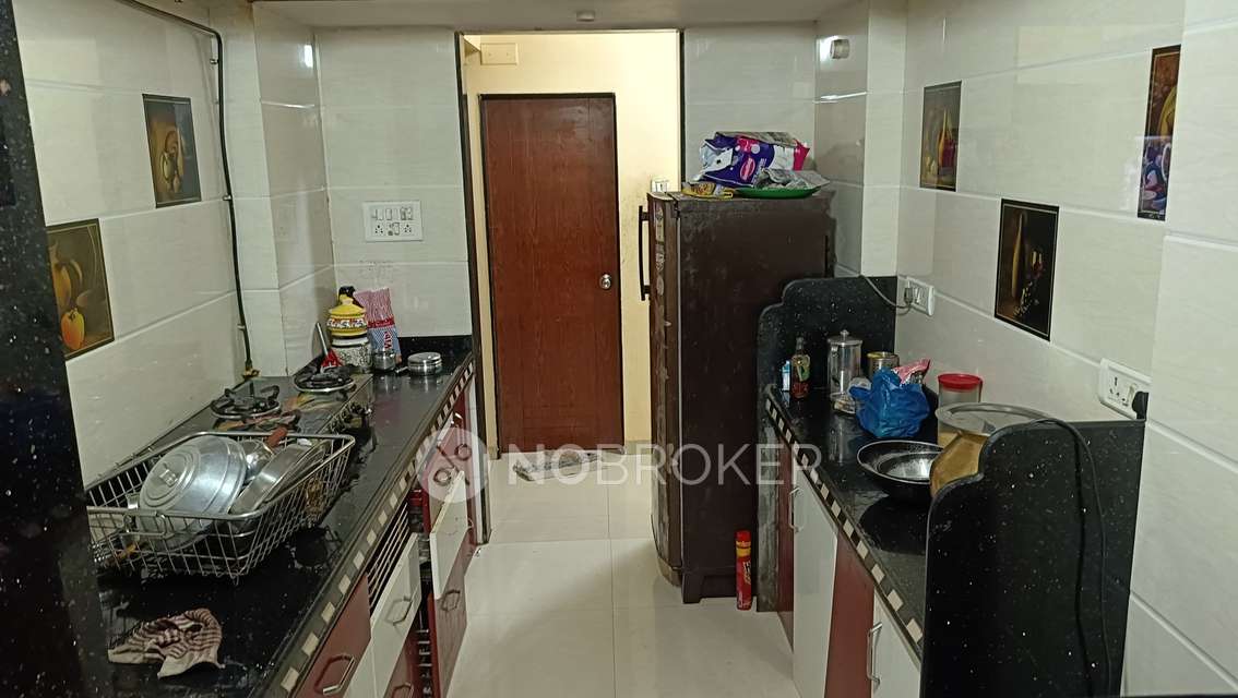 2 BHK Flat In Bhoomi Park For Sale  In Malad West