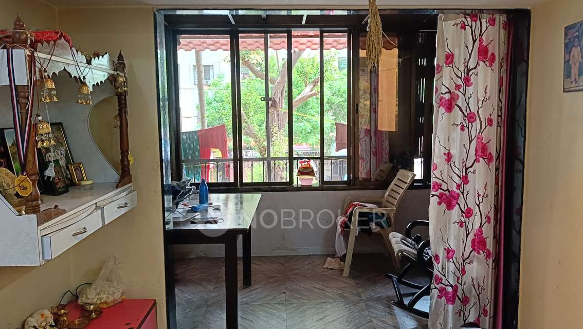 2 BHK Flat In Bhoomi Park For Sale  In Malad West