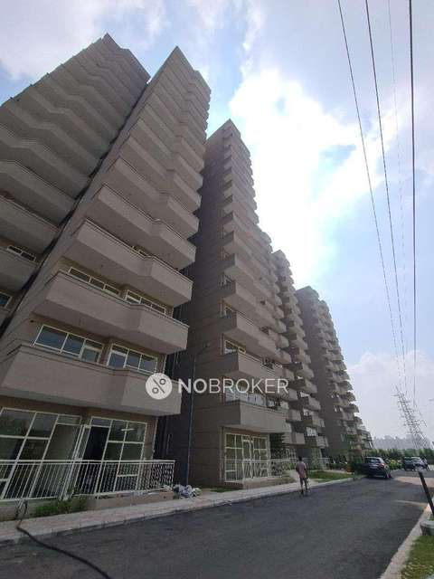 2 BHK Flat In Pyramid Heights, Sector 85 For Sale  In Sector 85