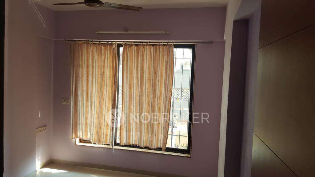 2 BHK Flat In Madhuvan Apartment For Sale  In Borivali West