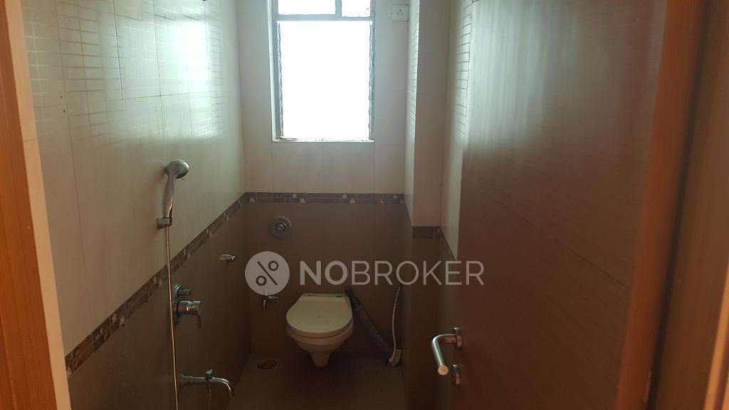 2 BHK Flat In Madhuvan Apartment For Sale  In Borivali West