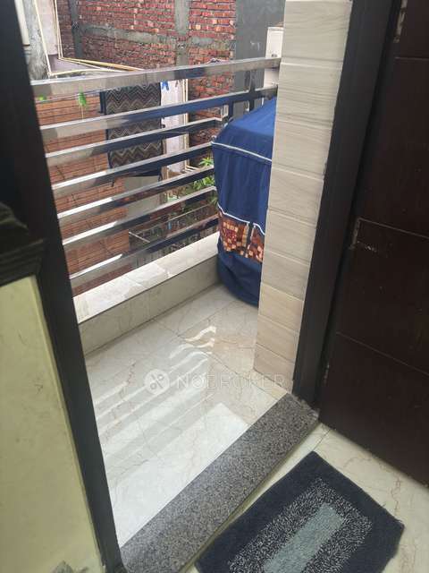 3 BHK Flat For Sale  In Govindpuri Extension, Kalkaji