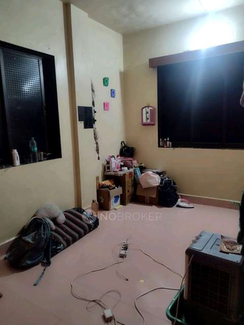 Single Room for Female In 1 BHK  In Osho Siddhivinayak In Railway Quarters Rd