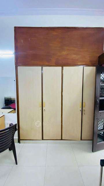 PG for Girls in Roop Nagar