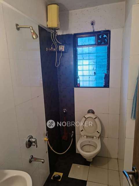 2 BHK Flat In Padmavati Trikutta Towers Chs For Sale  In Powai