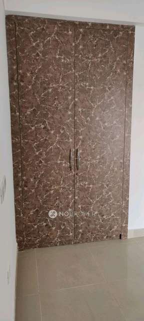 2 BHK Flat In Ajnara Le Garden For Sale  In Sector 16b