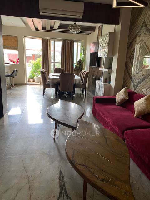 4+ BHK Flat For Sale  In Derawal Nagar