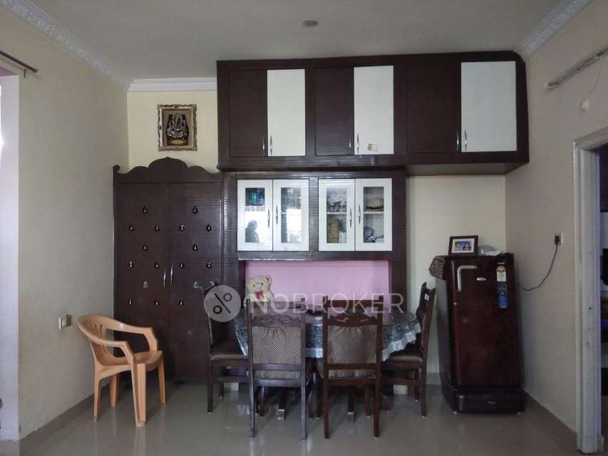 2 BHK Flat In Sumukha Apartments, Chanda Nagar For Sale  In Chanda Nagar
