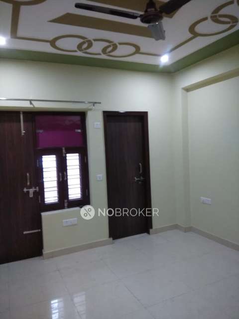 3 BHK Flat for Rent  In Sector 52