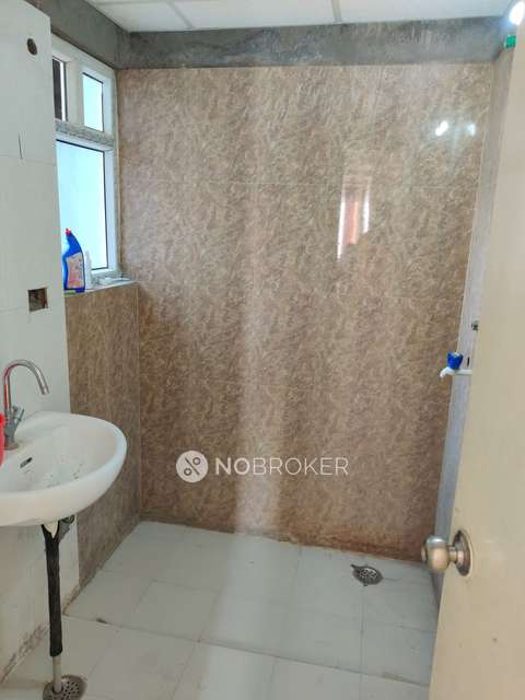 2 BHK Flat In Antriksh Golf Link For Sale  In Aimnabad